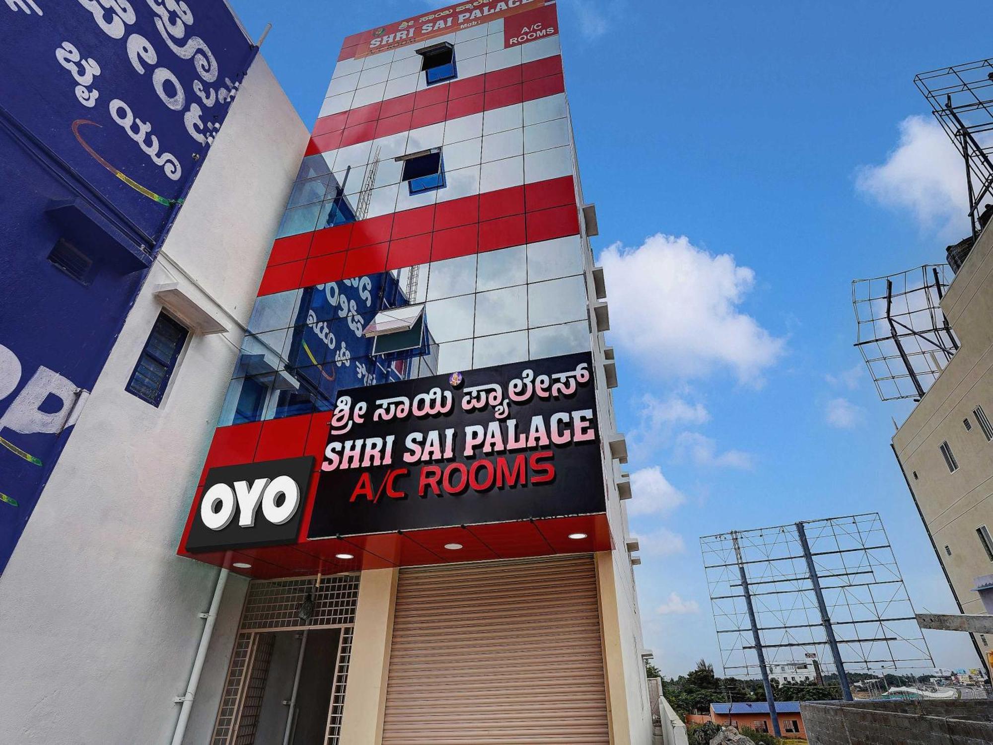 Oyo Flagship Shri Sai Palace Hotel Kumbalgod Exterior photo